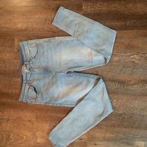 Light wash target jeans